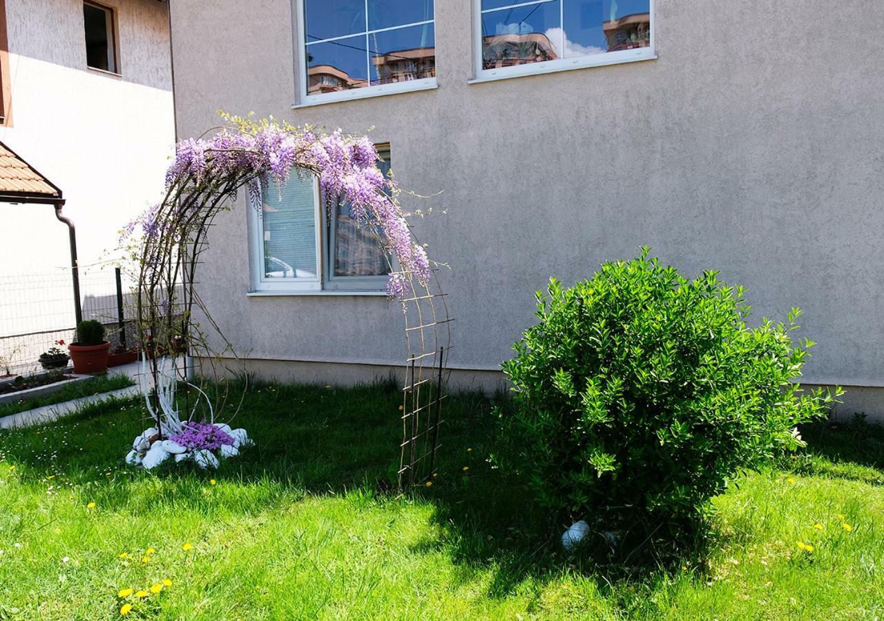 Ammy Apartment Сараево Екстериор снимка